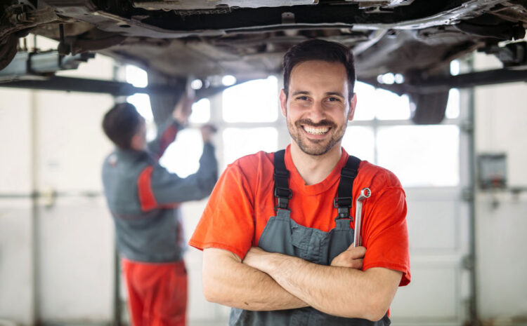  Schnellbewerbung – KFZ-Servicetechniker (m/w/d)